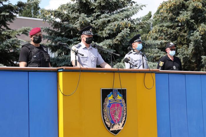 На базі університету начальник поліції Харківщини провів інструктаж з особовим складом полку поліції особливого призначення