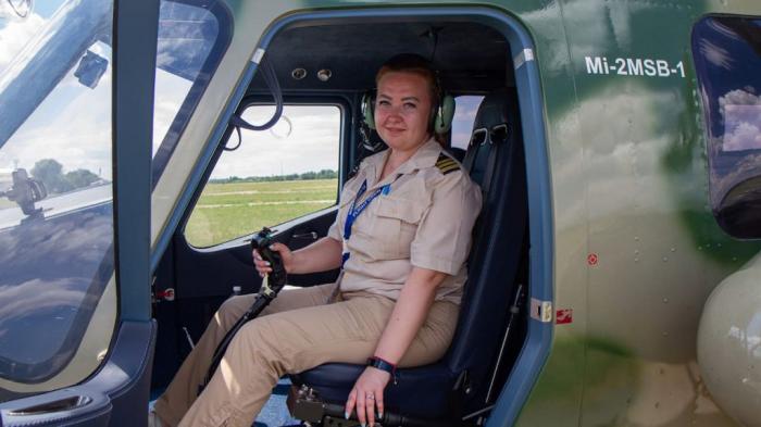 Закохана у небо з дитинства