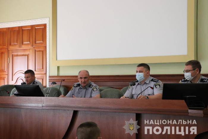 Начальник Харківської поліції Валерій Сокуренко: «Гідно служіть і захищайте народ України!»