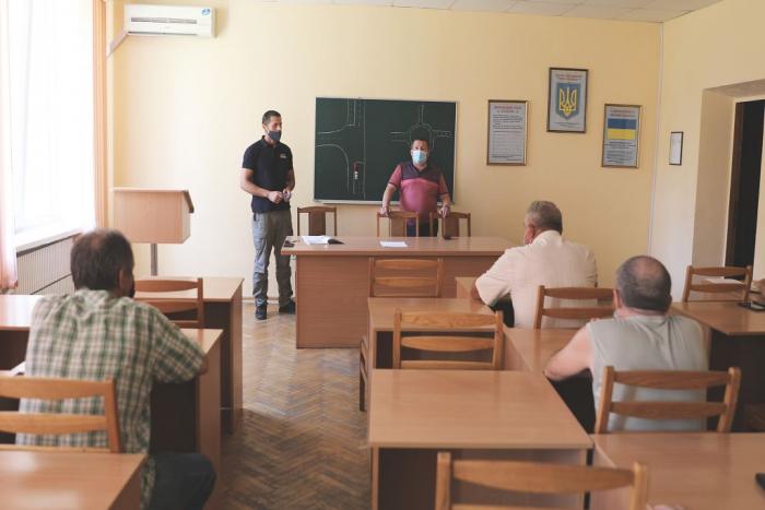 Проведено інструктивне заняття з дотримання Правил дорожнього руху