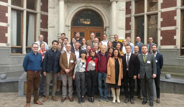 У Нідерландах видано монографію за участю представників ХНУВС