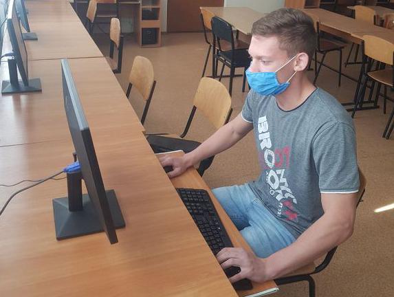 Представники кафедри правового забезпечення господарської діяльності відвідали майстер-клас з фінансових розрахунків