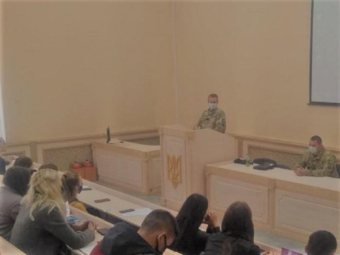 Зустріч студентів з учасниками бойових дій