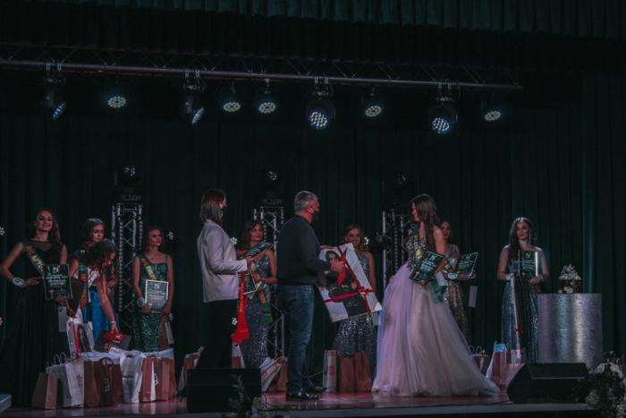 Представниці Сумської філії – призерки обласного конкурсу краси «СтудМіс Сумщини 2020»