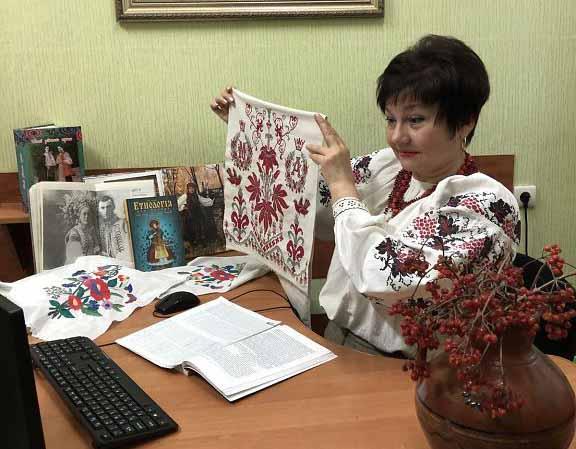 Вишиванка - модний тренд до Різдвяних свят