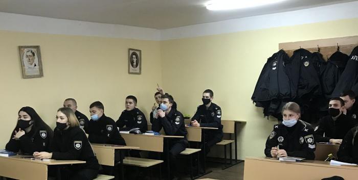 Бінарне заняття з трудового права