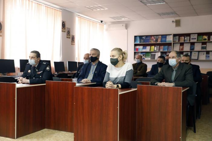 Представники факультету № 4 відповідали на запитання майбутніх абітурієнтів в режимі онлайн