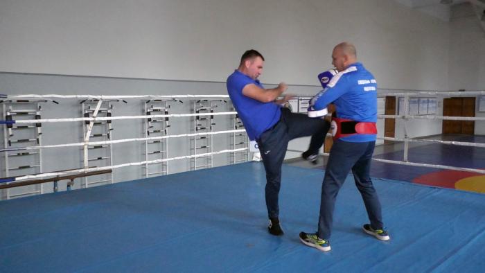 Відеозаняття із самозахисту. Заняття № 10  