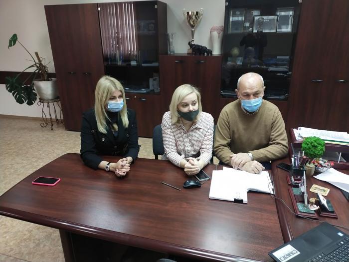 Представники факультету № 6 та приймальної комісії ХНУВС провели онлайн-зустріч із майбутніми вступниками