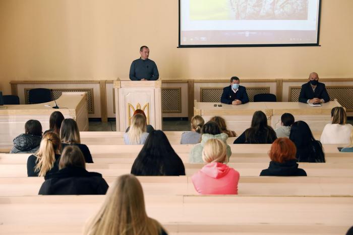 На факультеті № 6 відбулася зустріч з учасниками бойових дій на території інших держав