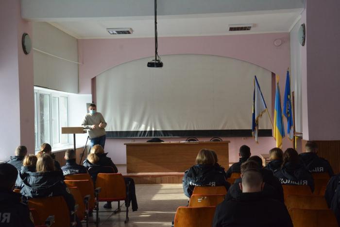 Бінарне заняття з лікарем-епідеміологом