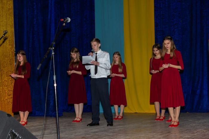 У Кременчуцькому льотному коледжі вшанували Героїв Небесної Сотні