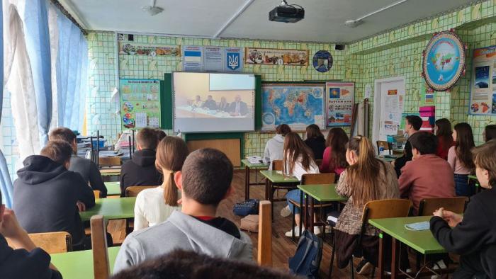 Профорієнтаційна зустріч зі школярами Коломацького ліцею ім. І. Є. Єгорова