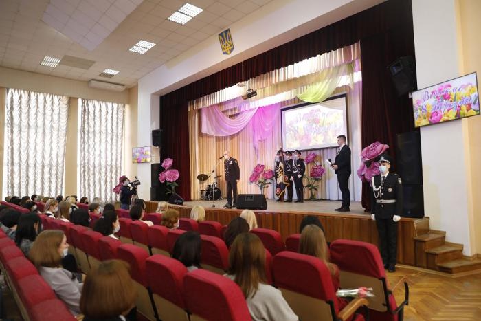 Урочистості з нагоди 8 Березня