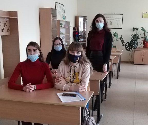 The issue of arming citizens with civilian firearms was the topic of a meeting of the scientific circle