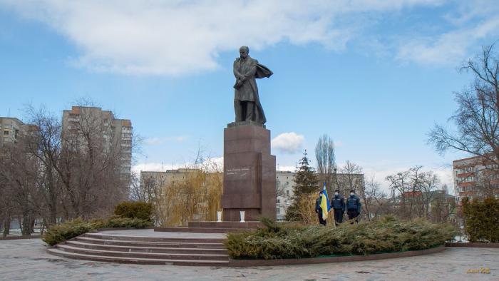 Представники Кременчуцького льотного коледжу вшанували пам'ять Великого Кобзаря