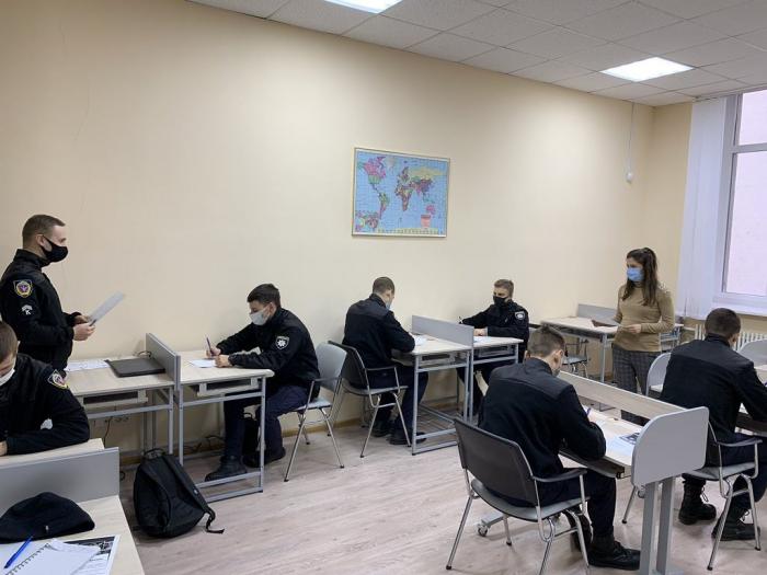 Засідання наукового гуртка кафедри іноземних мов