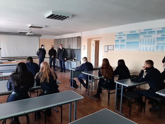 Бінарне заняття з трудового права