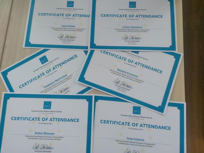 Викладачі кафедри іноземних мов отримали сертифікати від Регіонального представництва КМЄС у Харкові