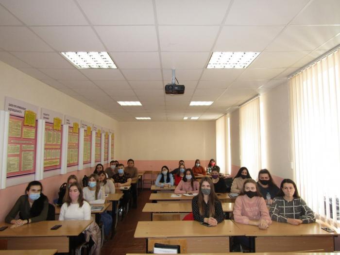 Дослідження шахрайських схем стали темою бінарного заняття з аудиту 