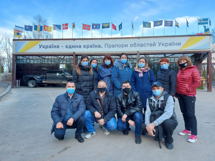 Для слухачів курсів інституту післядипломної освіти влаштували ознайомчу екскурсію Харковом