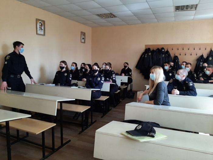 Бінарне заняття щодо особливостей регулювання трудових відносин працівників Національної поліції