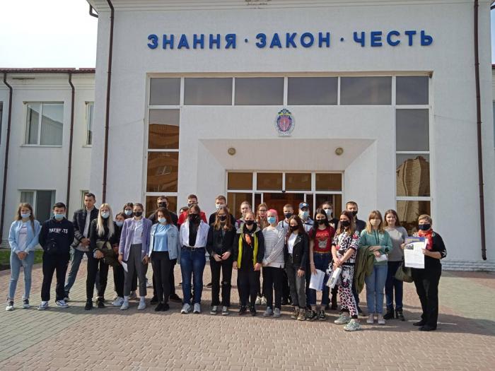 Учні школи № 42 м. Харкова ознайомилися з університетом