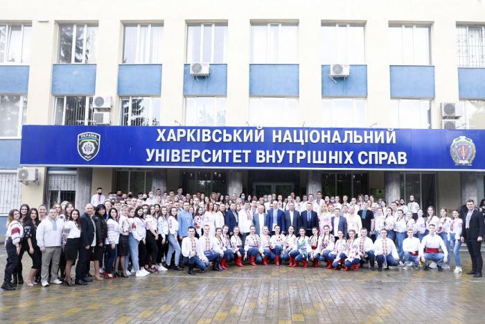 Університет святкує День вишиванки