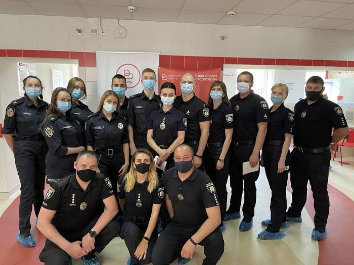 Курсанти Сумської філії ХНУВС здали кров для дітей